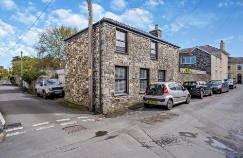 Aberaeron House | The Old Coach House - Aberaeron