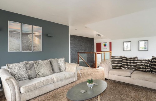 Cemaes Bay House | The Old Coal Yard