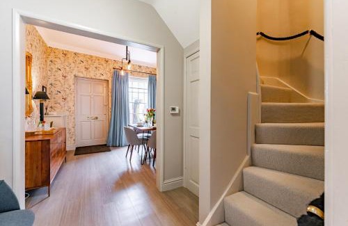 Holt House | The Old Concert Hall - Norfolk Cottage Agency