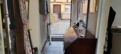 Ross-on-Wye House | The Old Court House Guest House