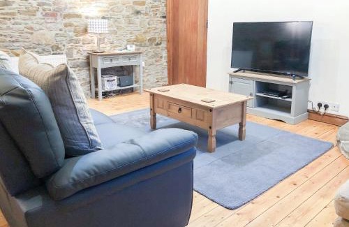 Cutthorpe House | The Old Cow Shed
