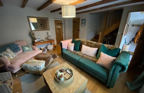 Darlington House | The Old Dairy Cottage