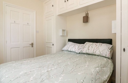 Broadwoodkelly Cottage | THE OLD DAIRY, family friendly, with pool in Winkleigh