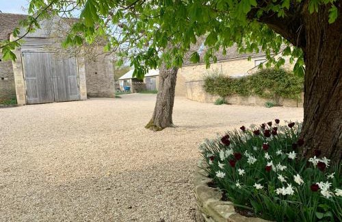 Burford House | The Old Dairy