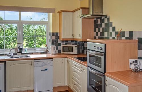 Louth House | The Old Farm Cottage
