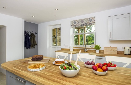 Sawtry Other | The Old Farmhouse · Stunning farmhouse in Cambridgeshire countryside