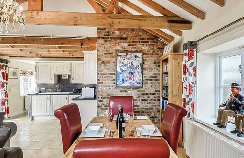 Burgh le Marsh Cottage | The Old Foundry Holiday Cottage