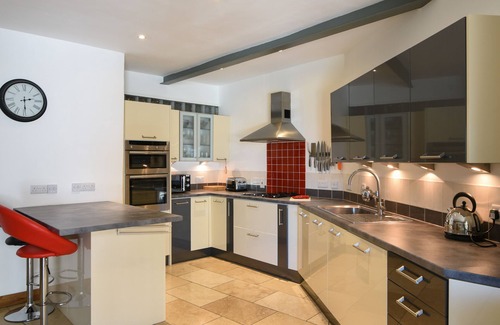 Lyme Regis Cottage | The Old Garage