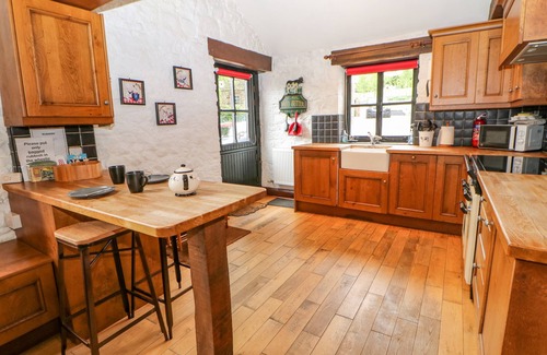 Appleby-in-Westmorland Cottage | THE OLD BYRE, pet friendly, with open fire in Appleby-In-Westmorland