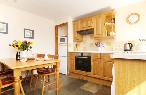 Launceston Cottage | THE OLD GRANARY, pet friendly, with a garden in Polyphant