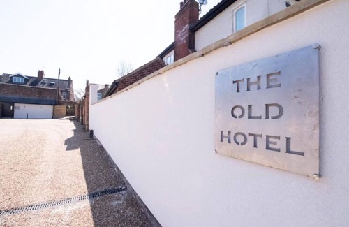 York Apartment | The Old Hotel - Popes Head