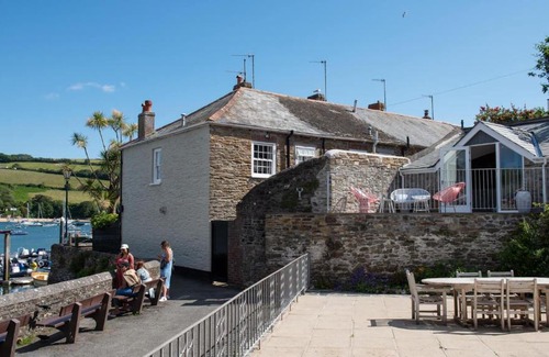 Salcombe House | The Old Lobster Pot