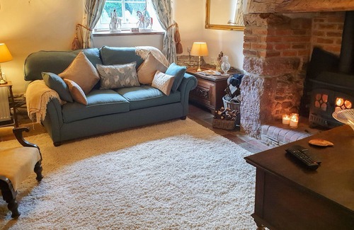Exbourne Cottage | The Old Mill Holiday Cottage