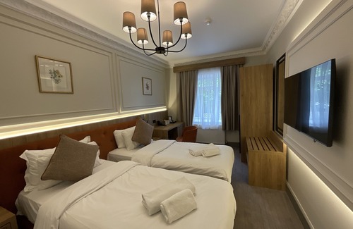 Claverton Hotel | The Old Mill Hotel