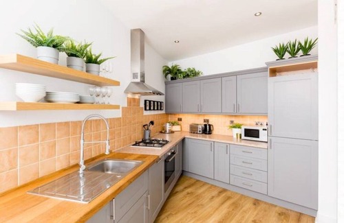 Malvern House | The Old Morgan Period Townhouse