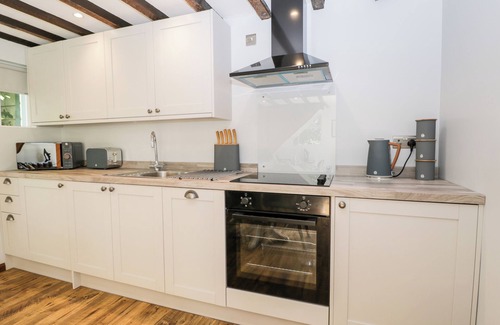 Malvern Cottage | The Old Post Office Barn