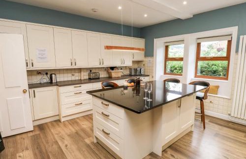 Holmfirth House | The Old Post Office - Pet Friendly Group Stays in Holmfirth