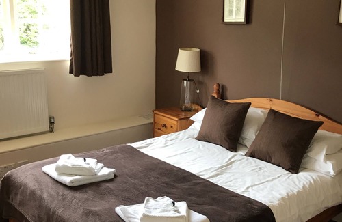 Aller Hotel | The Old Pound Inn