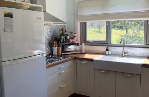 Paynes Crossing House | The Old School House. A beautiful house in the Hunter Valley close to Wollombi.