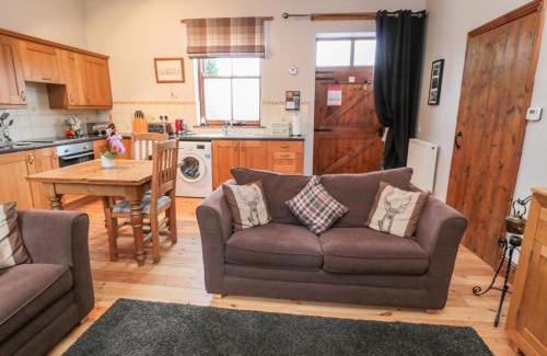 Longhorsley House | The Old School Room