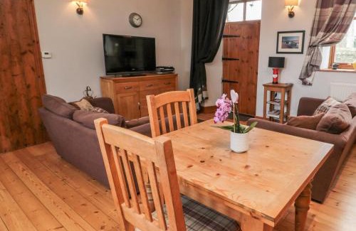 Longhorsley House | The Old School Room