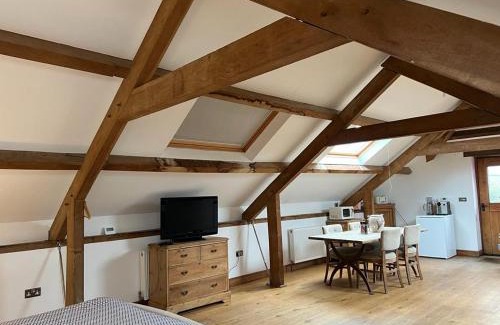 Burlawn Apartment | The Old Stable - Flat 1