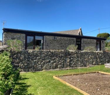 Llancarfan House | The Old Stable, Llancarfan