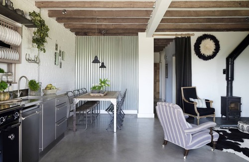 New Forest District Apartment | The Old Stables at Warborne Farm