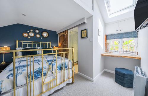 Charmouth House | The Old Stables
