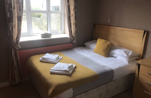 Hallatrow Hotel | The Old Station Inn