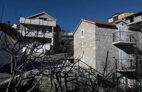 Zrnovnica House | The Old Stone House near Split