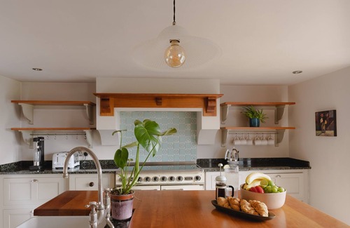 Burrough on the Hill House | The Old Sweet Shop, 4 BDR House