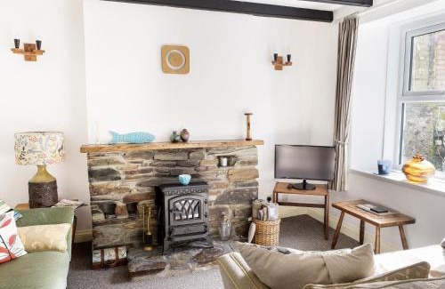 Par House | The Old Sweet Shop