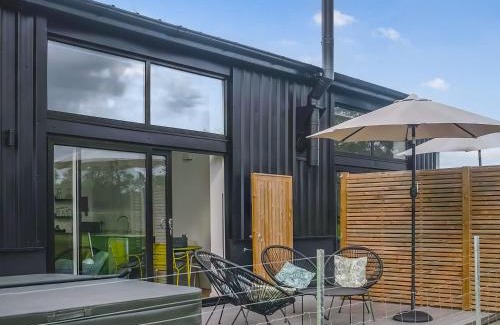 Thelbridge Apartment | The Old Tractor Shed - Uk49681