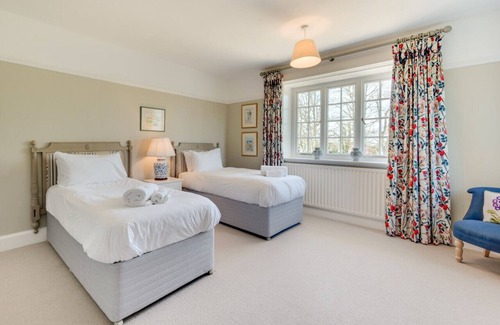 Holme House | The Old Vicarage - Five Bedroom House, Sleeps 12