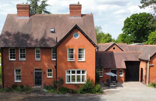 Leominster House | The Old Vicarage