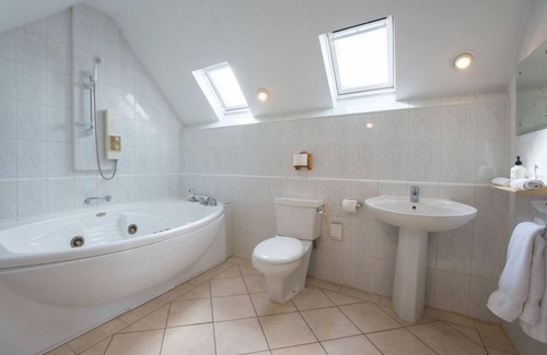 Worfield Hotel | The Old Vicarage Restaurant with Rooms