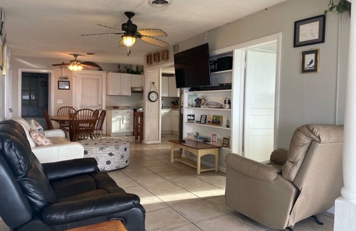 Bahama Beach House | The Oleander House - Classic Beachfront Home