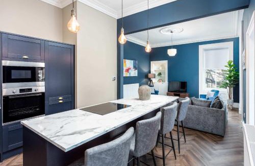 Ayr Apartment | The Oliver