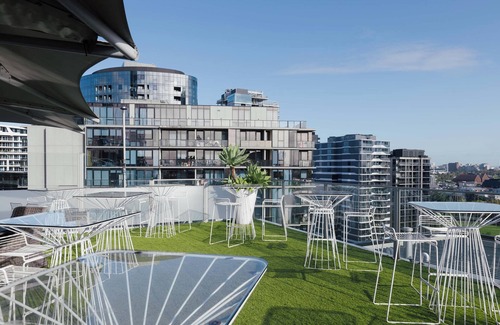 South Yarra Apartment | The Olsen Melbourne - Art Series