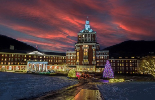 Hot Springs Resort | The Omni Homestead Resort & Spa