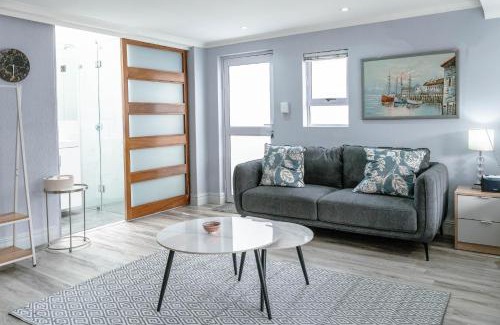Milnerton Apartment | The One on Pienaar