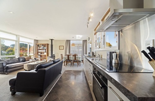 Turangi House | The Orchard House - Turangi Holiday Home