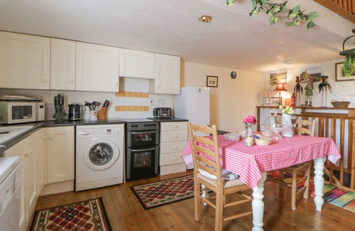 Okehampton Cottage | THE ORCHARD, pet friendly, character holiday cottage in Okehampton