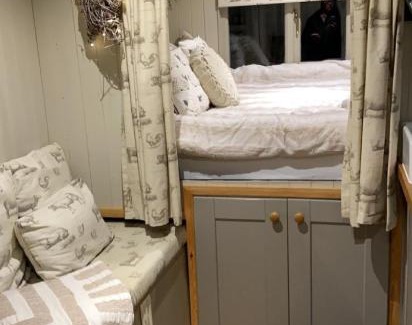 Axminster Other | The Orchard Shepherds Hut