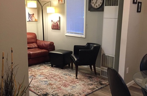 Airport Heights Community Council House | The original city location for the Anchorage Quaint & Cozy Home