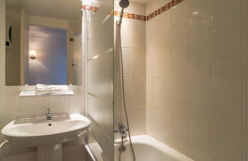 Saint-Avertin Hotel | The Originals City, Hôtel Ambacia, Tours Sud