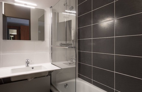 Tours Hotel | The Originals City, Hôtel La Terrasse, Tours Nord