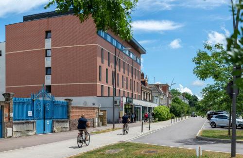 Troyes Apartment | The Originals Residence, Kosy Appart'hotels Troyes City & Park