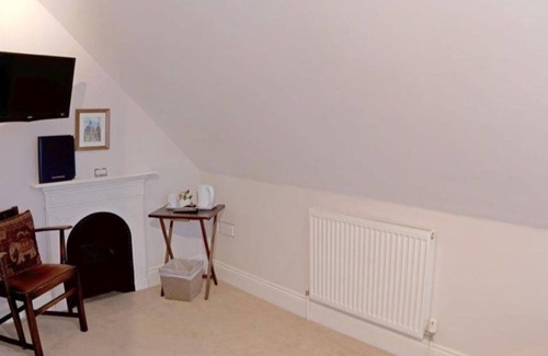 Oxford House | The Osney Arms Guest House